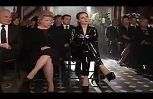 Watch video Posh blonde Masie Dee Streifen kinky retro Dessous reife damen videos und wichst in nylons auf Kostenlose porno-site, die Heimat der kostenlosen Мамочки porno-videos und Мастурбация sex-Filme online.