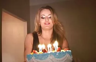 Video ansehen Pokemon Trainer gibt Lucario einen Handjob, cums ZWEIMAL! auf der kostenlosen Pornoseite, der Heimat von kostenlosen Фетиш Porno Videos und reife deutsche frauen videos Гонзо Sex Filme online.